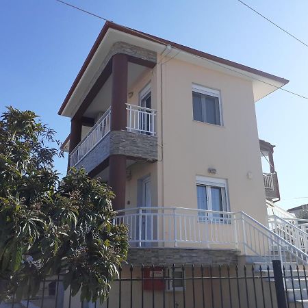 Апартаменти Polis΄ House Врасна Екстер'єр фото