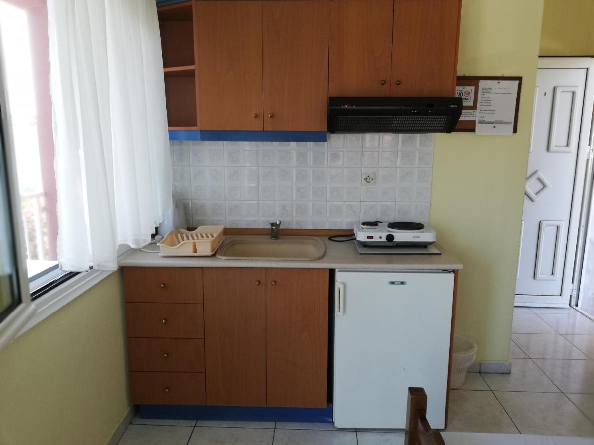 Апартаменти Polis΄ House Врасна Екстер'єр фото